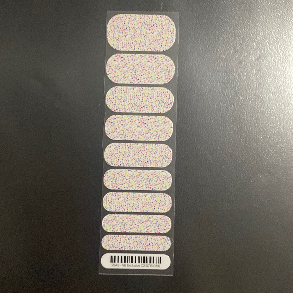 ✨5 for $20✨  Jamberry Stylebox Exclusive half sheet